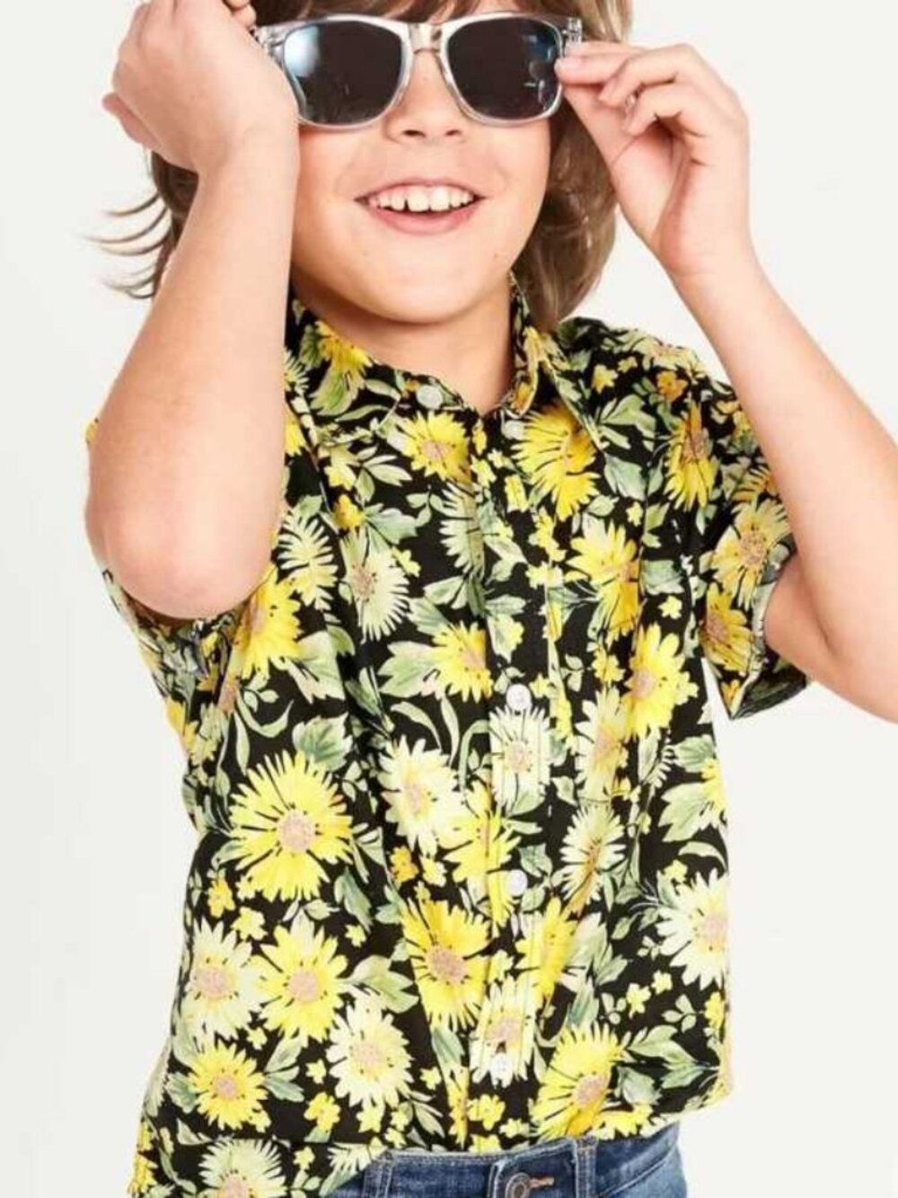 New boys S (6-7) Old Navy sunflower Built-In-Flex button up shirt